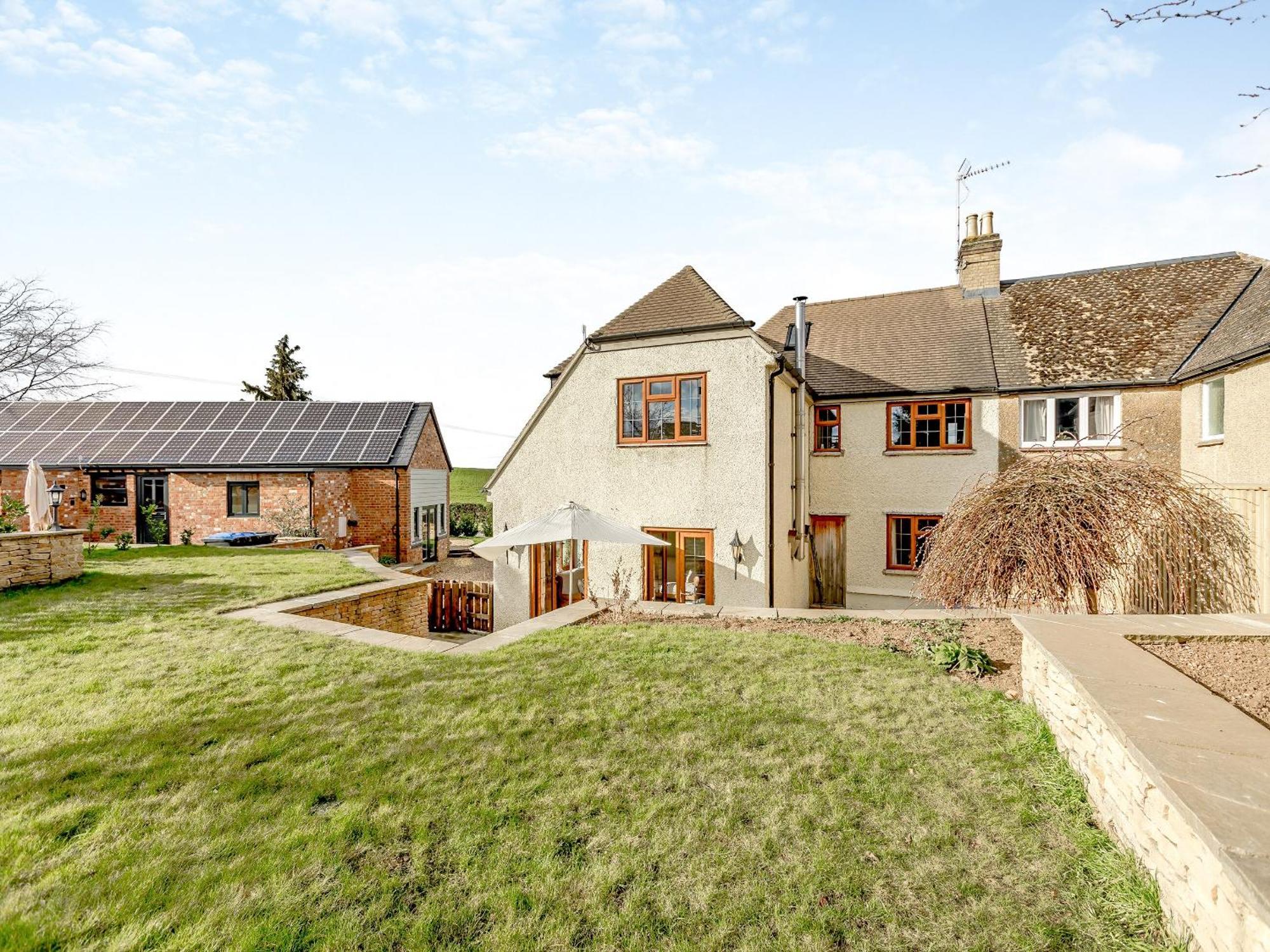 The Farm House Shipton under Wychwood Exterior photo