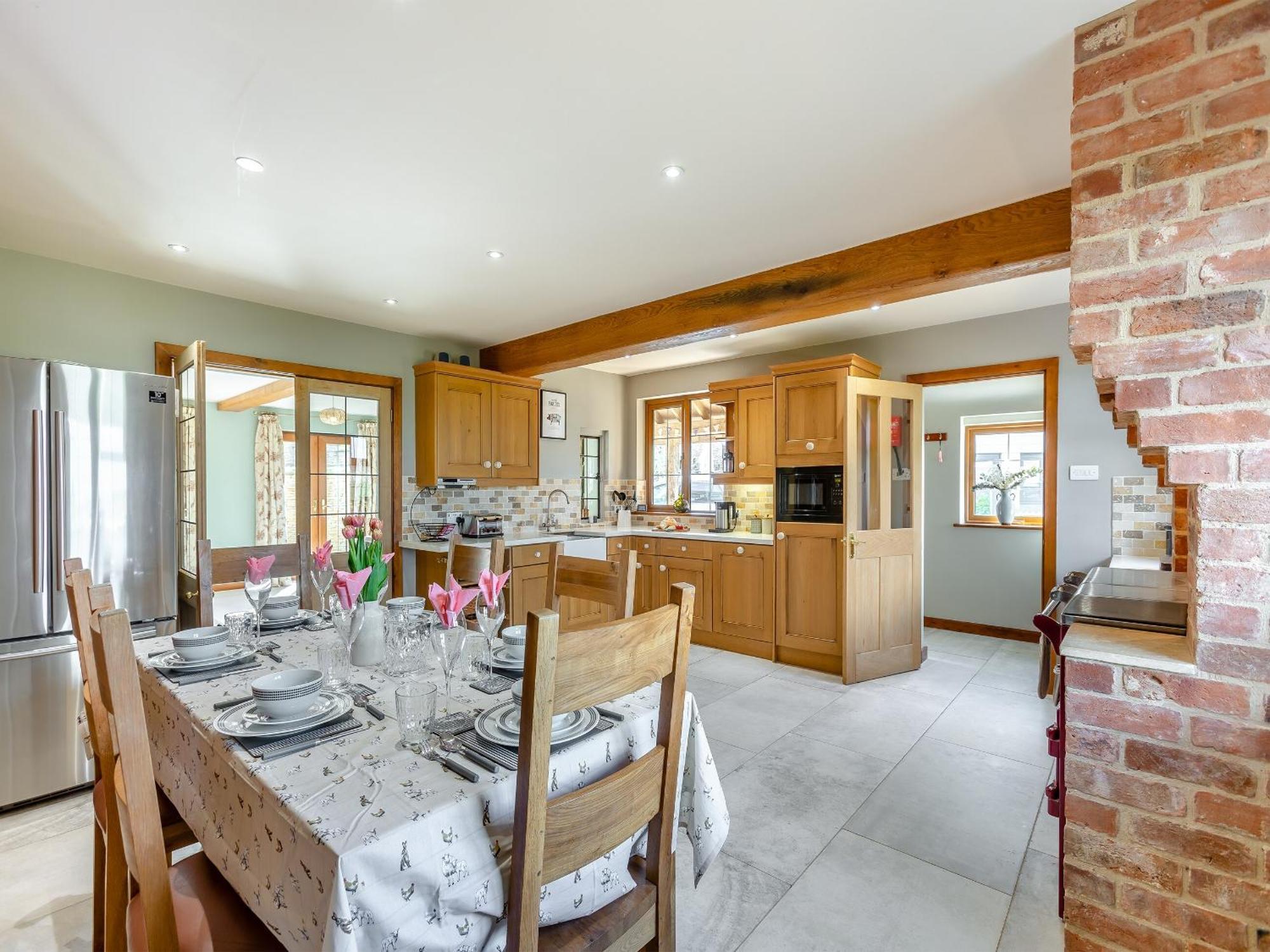 The Farm House Shipton under Wychwood Exterior photo